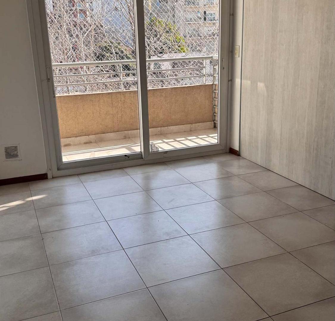 Foto de ALQUILER MONOAMBIENTE VILLA CRESPO Con COCHERA, imagen 3