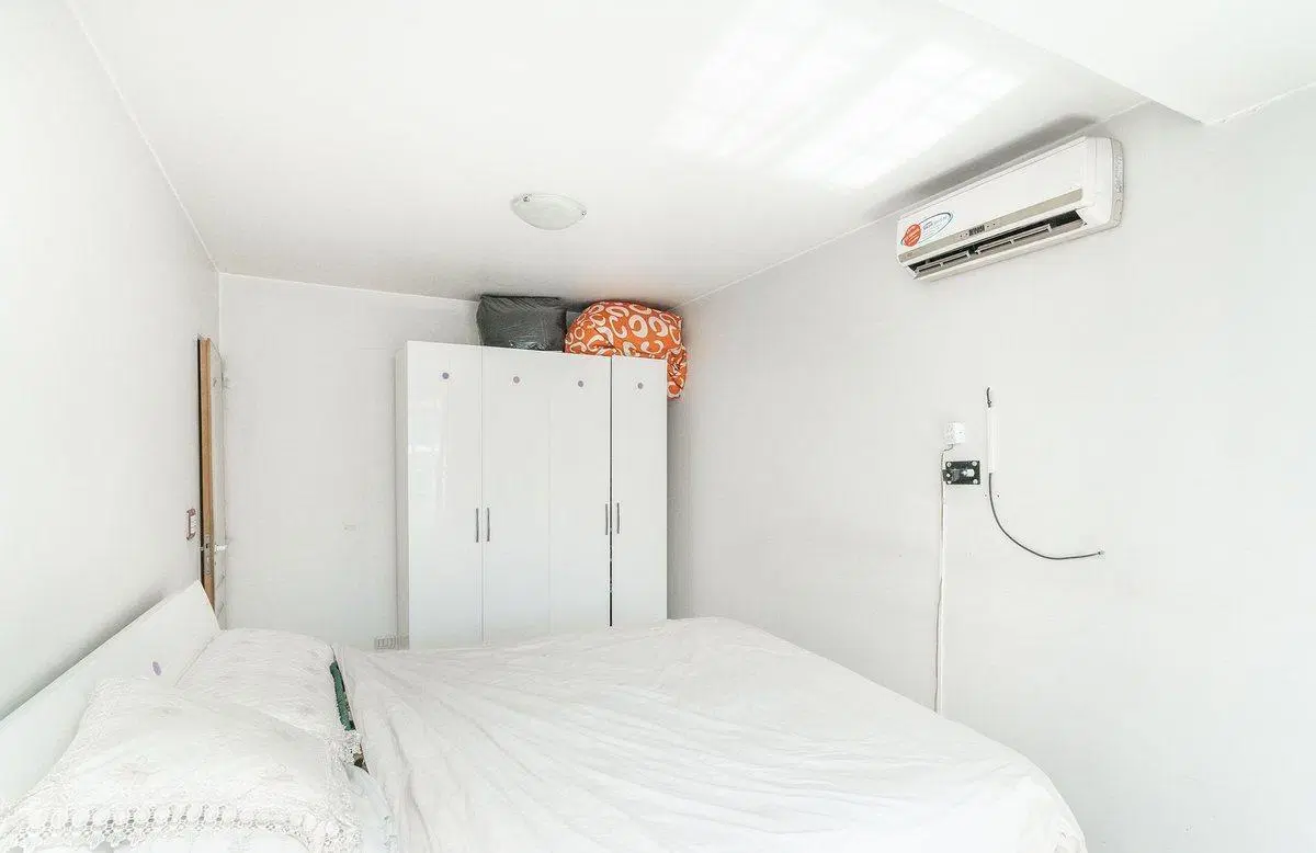 VENTA CASA 5 AMBIENTES C/PILETA QUINCHO COCHERA 2