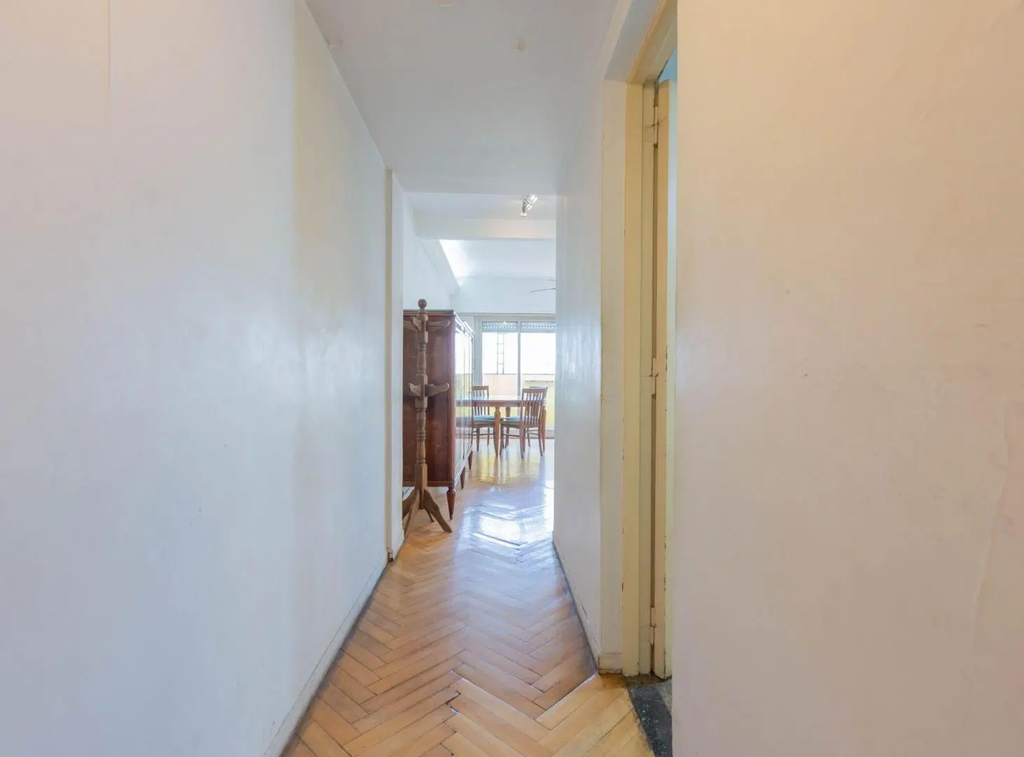 VENTA DEPARTAMENTO 3 AMBIENTES CON BALCON 2