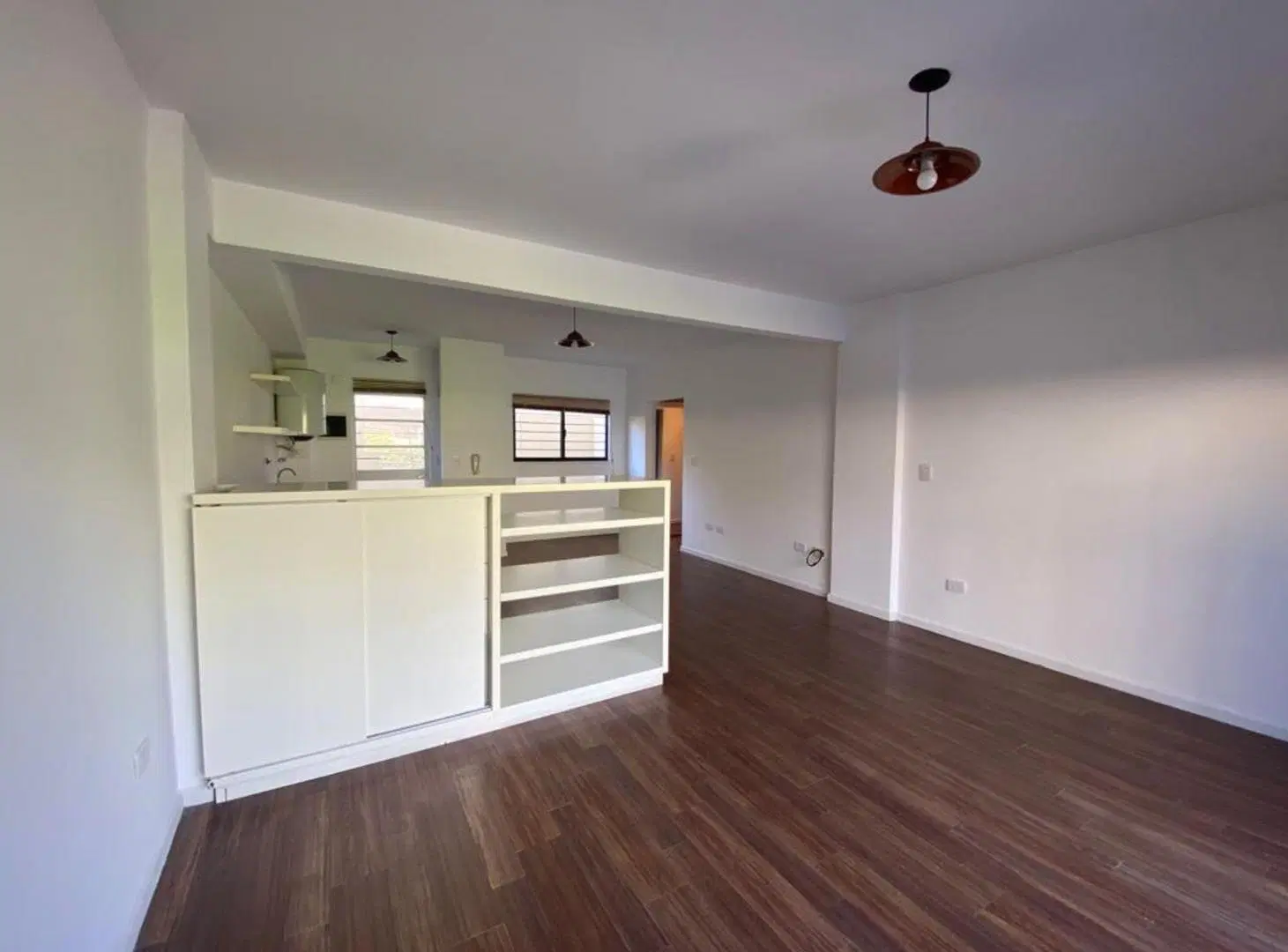 Alquiler Monoambiente - Patio y Balcón Apto Prof 5
