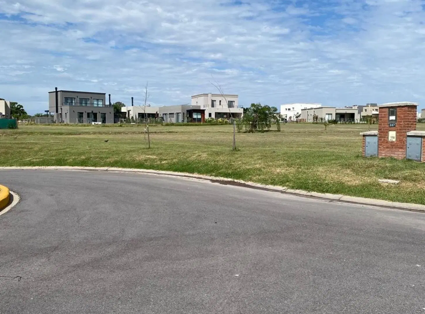 Lote en Santa Lucia ubicación estratégica 2