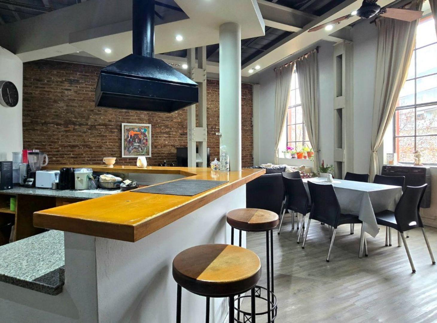 Foto de VENTA DEP.4 AMB. C/COCHERA EN LOS SILOS DE DORREGO, imagen 1