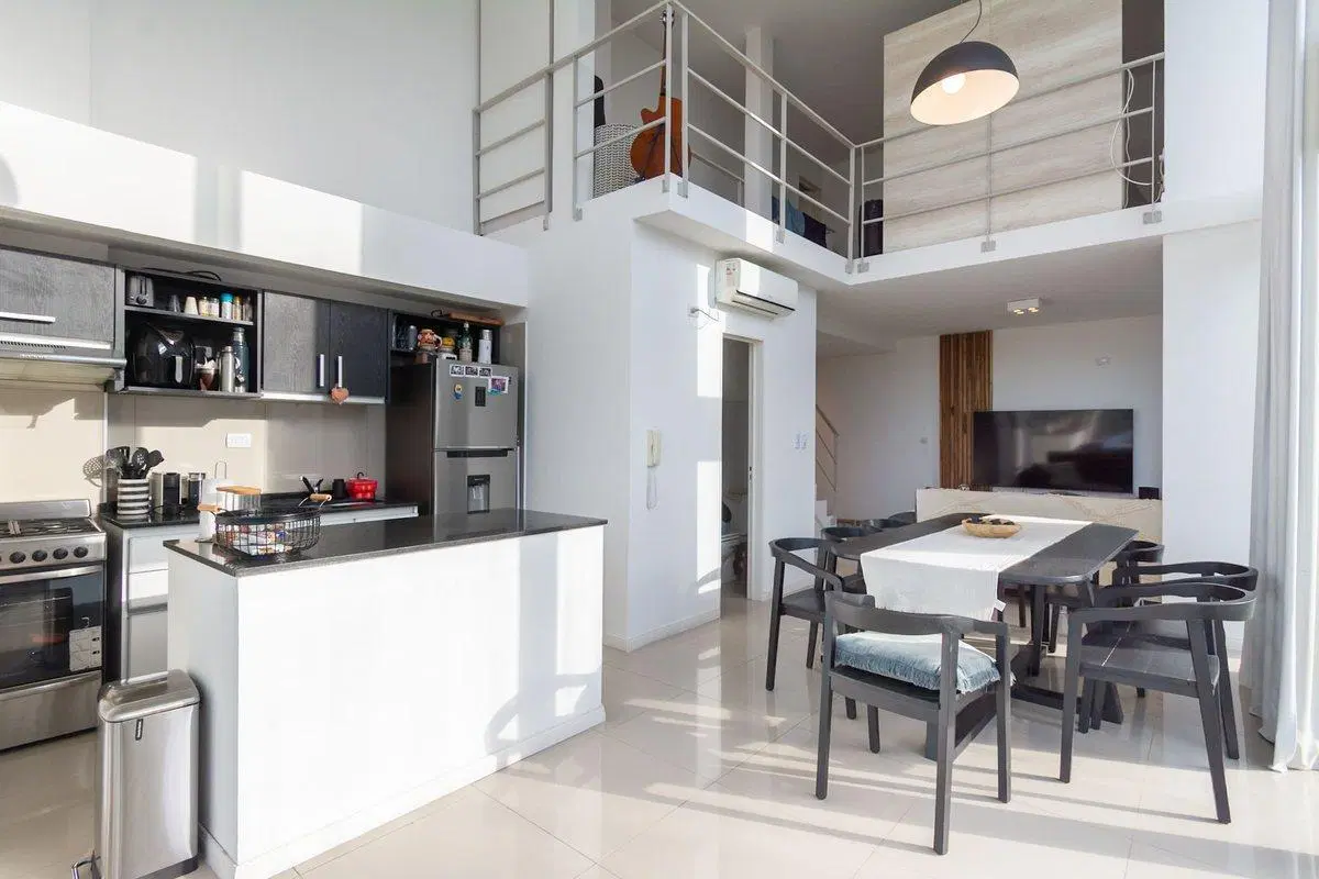VENTA DEPARTAMENTO EN DUPLEX CON COCHERA 8