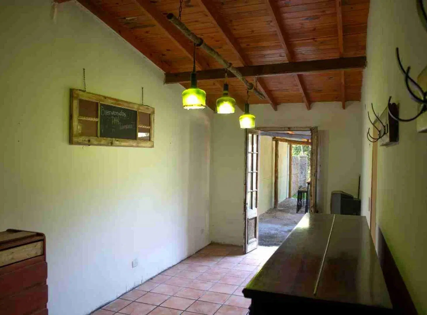 VENDE-CASA-3 AMB. CARLOS KEEN Jardín/Galería 5