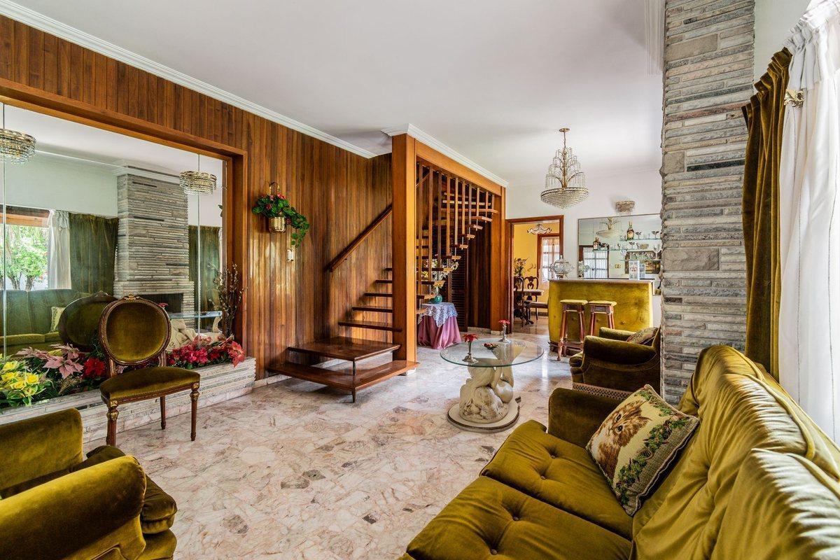 Foto de VENTA CASA EN QUILMES – PARQUE, QUINCHO Y COCHERA, imagen 5