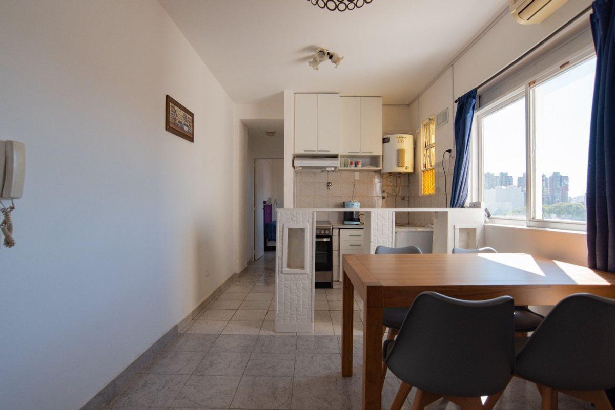 Foto de Venta 2 Ambientes Renovado en Parque Patricios, imagen 2