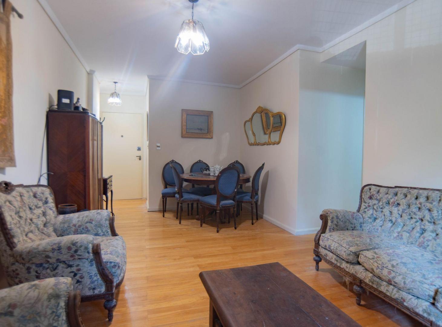 Foto de VENTA DEPTO 4 AMBIENTES EN COLEGIALES CON BALCON, imagen 3