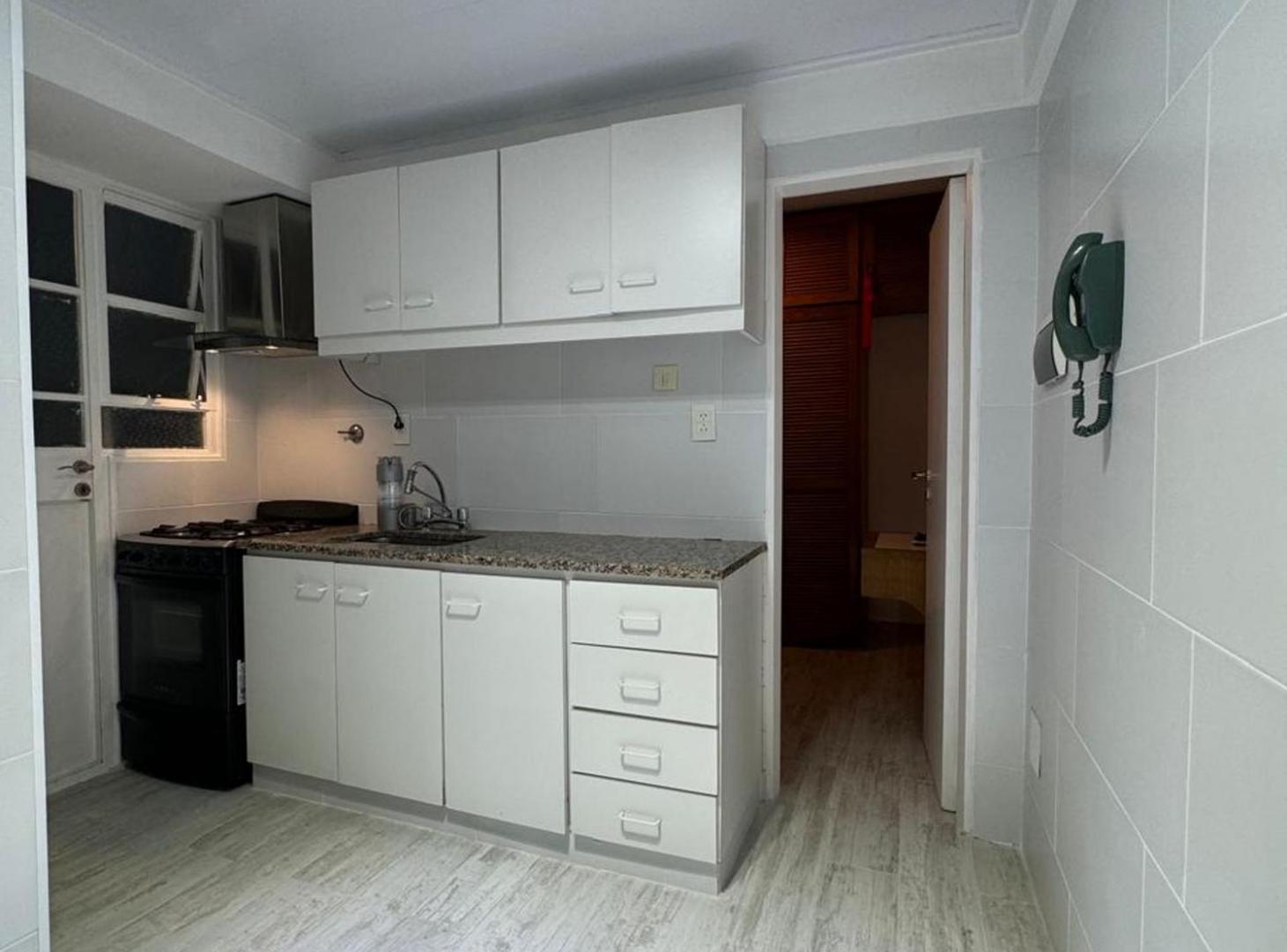 Foto de ALQUILER DEPTO 3 AMBIENTES + DEPENDENCIA BELGRANO, imagen 2