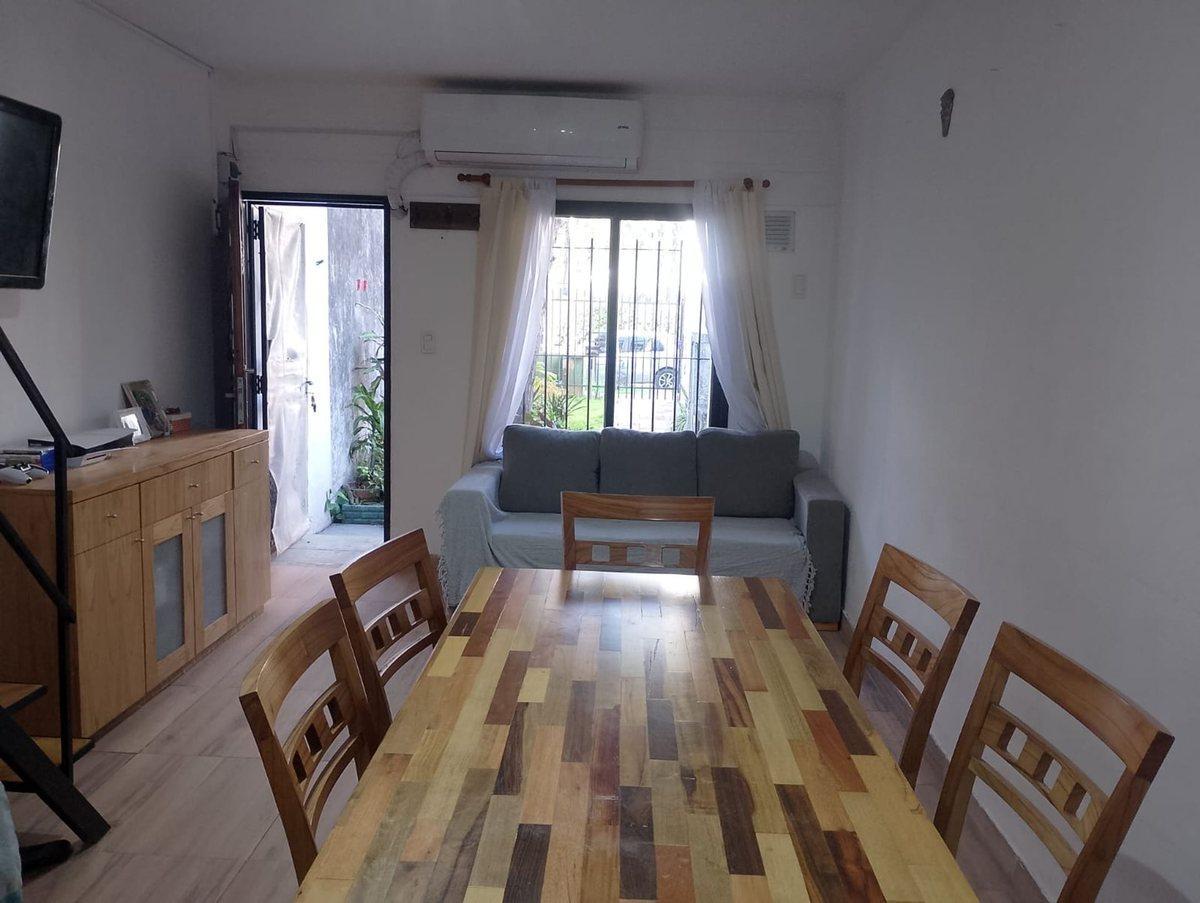 Foto de VENTA PH CON PATIO, VILLA LUZURIAGA, imagen 2