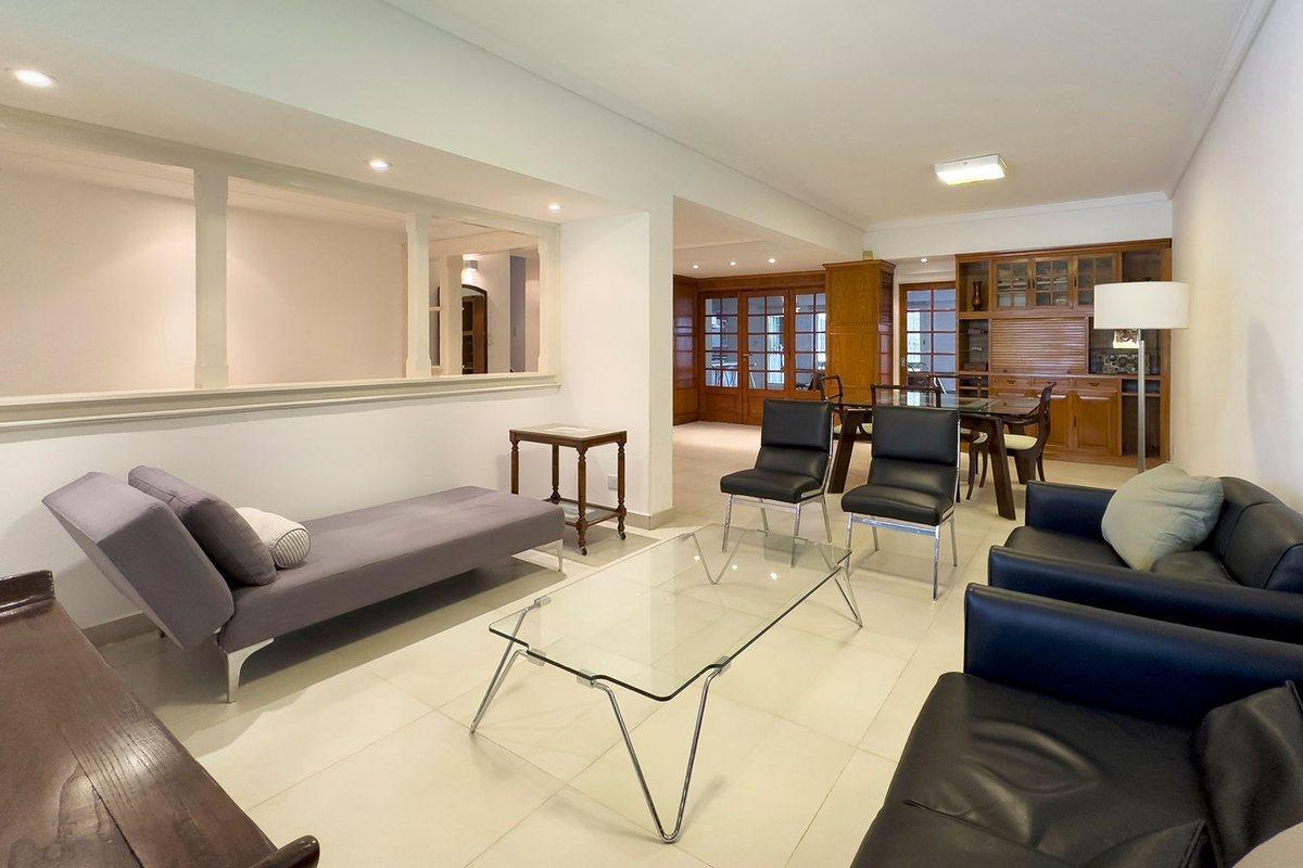 Foto de VENTA CASA 4 DORM MARTINEZ/PILETA ZONA HIPODROMO, imagen 4