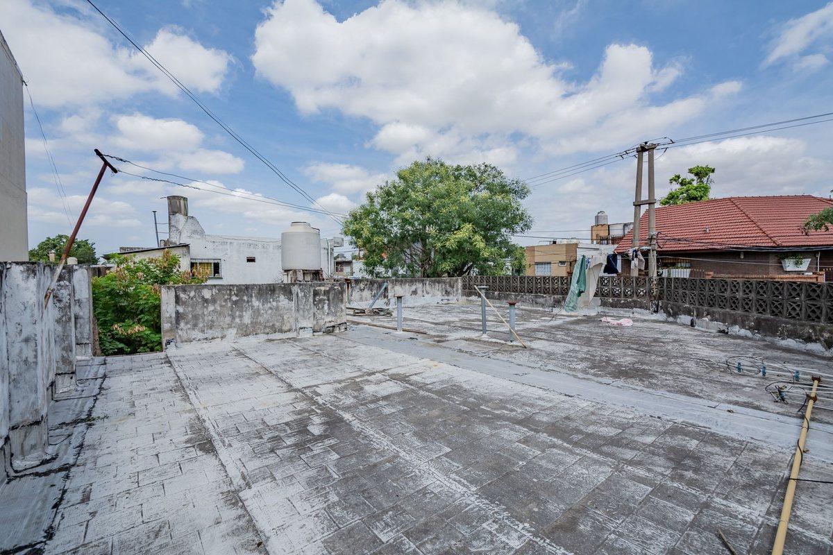 Foto de Venta - Lote propio + casa a refaccionar, imagen 4