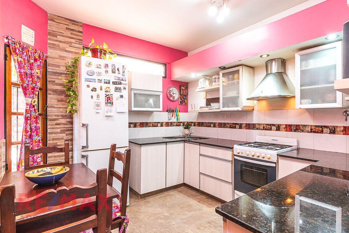 Foto de casa 4 ambientes en Lugano, imagen 2