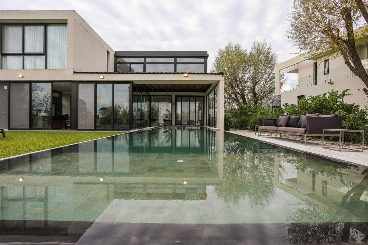 Foto de Casa 5 ambientes con gym y detalles de categoria, imagen 3