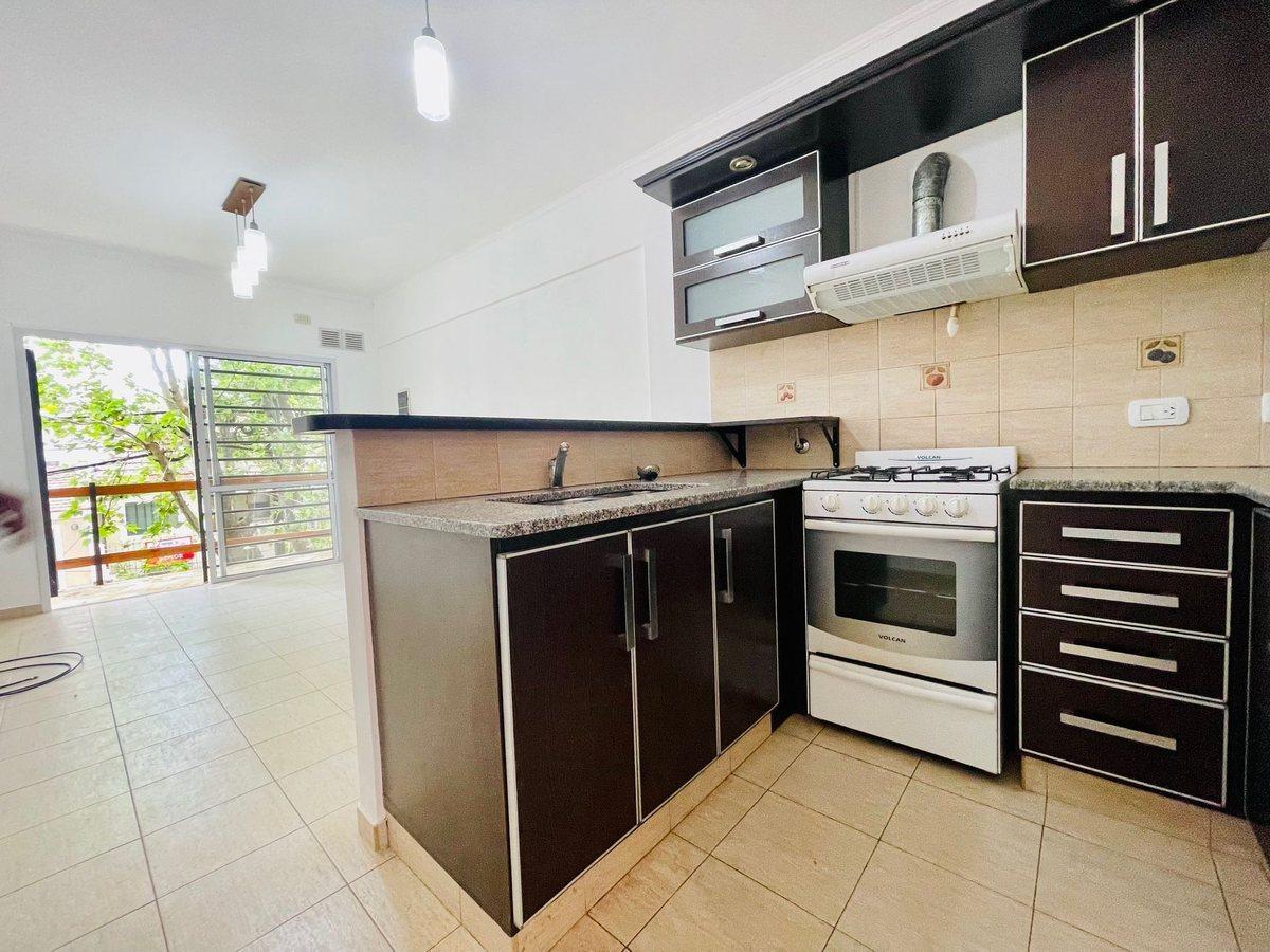 Foto de VENTA DOS AMBIENTES CON BALCON EN LOMAS DE ZAMORA, imagen 4
