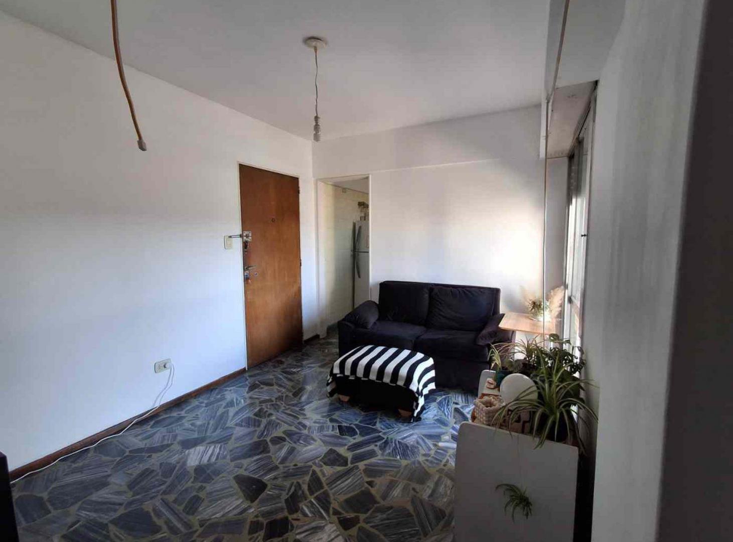 Foto de VENTA DEPARTAMENTO 2 AMBIENTES- BOEDO -LUMINOSO, imagen 4