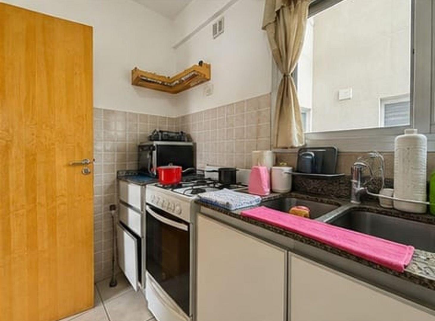 Foto de Venta Depto 2 amb con balcon y cochera Castelar, imagen 2