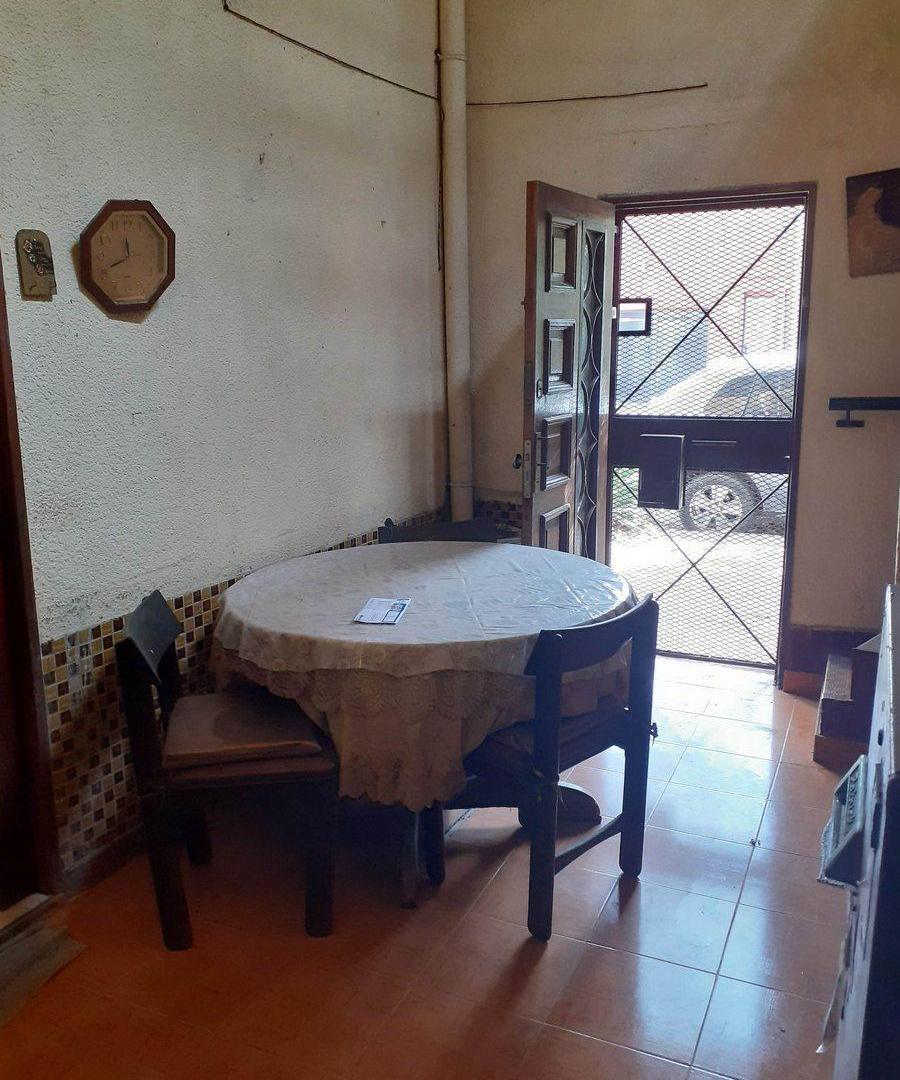 Foto de VENTA CASA VILLA DEL PARQUE A RECICLAR GARAGE, imagen 2