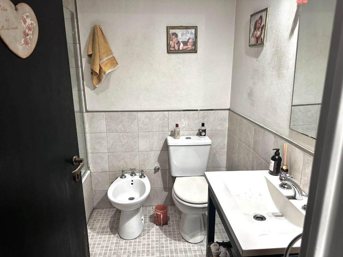 Foto de VENTA PH SIN EXPENSAS CON TERRAZA EN V. BALLESTER, imagen 3