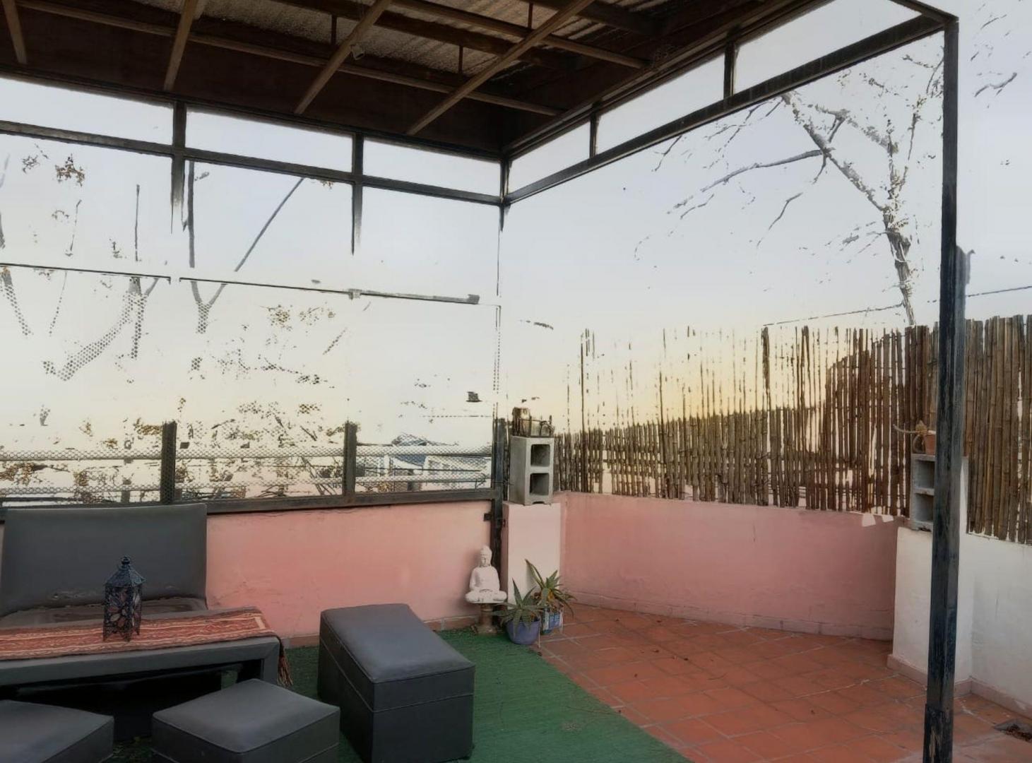 Foto de VENTA PH SIN EXPENSAS CON TERRAZA EN V. BALLESTER, imagen 2