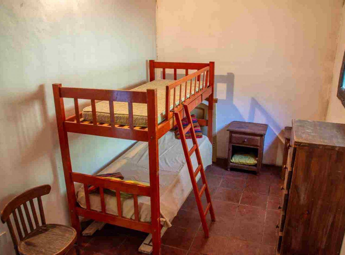 Foto de VENDE-CASA-3 AMB. CARLOS KEEN Jardín/Galería, imagen 3