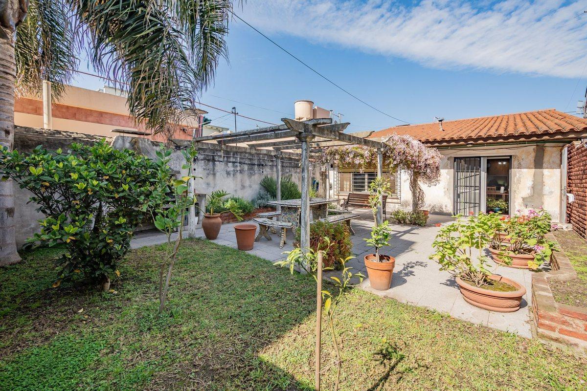 Foto de Venta PH 4 Ambientes con Patio y Parrilla, imagen 4