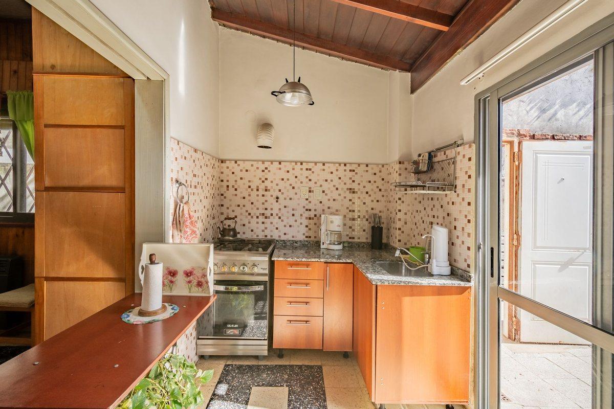Foto de Venta PH 4 Ambientes con Patio y Parrilla, imagen 2