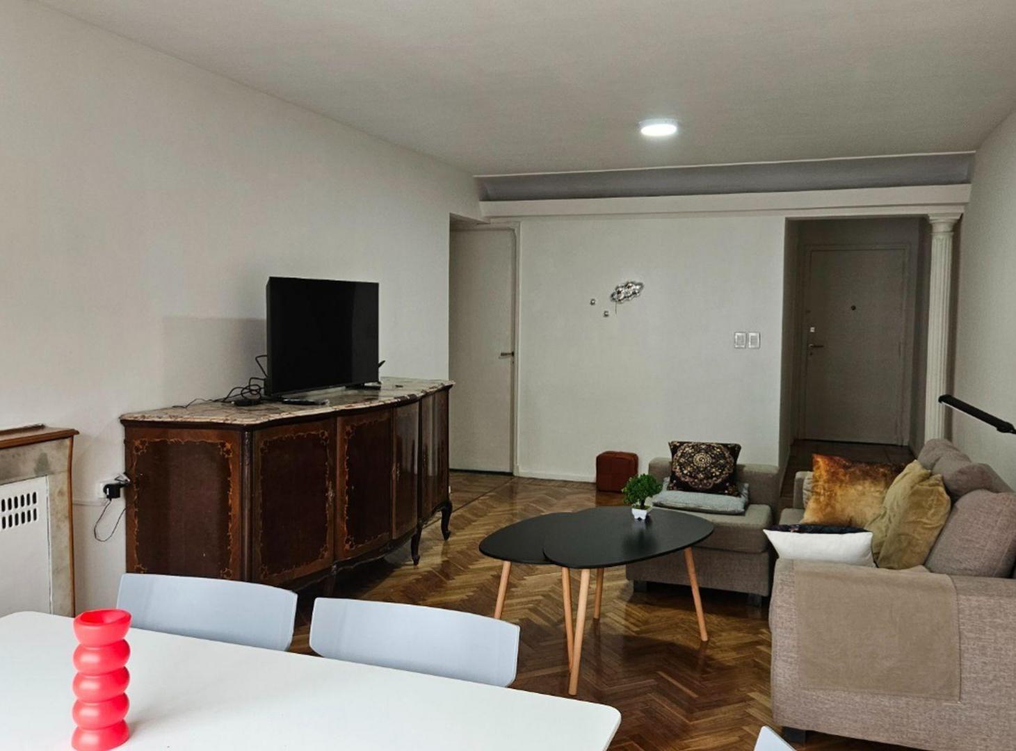 Foto de 3 ambientes con dependencia con balcon corrido, imagen 1