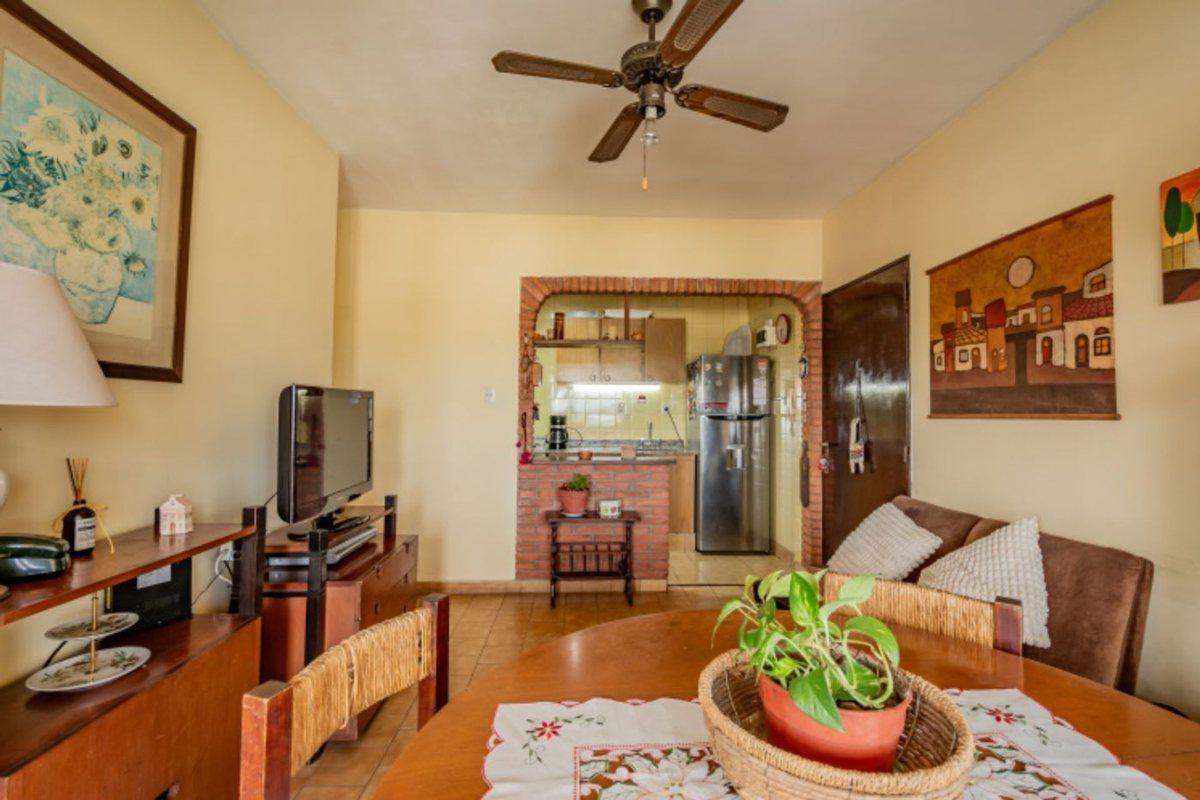 Foto de VENTA DEPARTAMENTO DE 3 AMBIENTES-PARQUE CHACABUCO, imagen 4