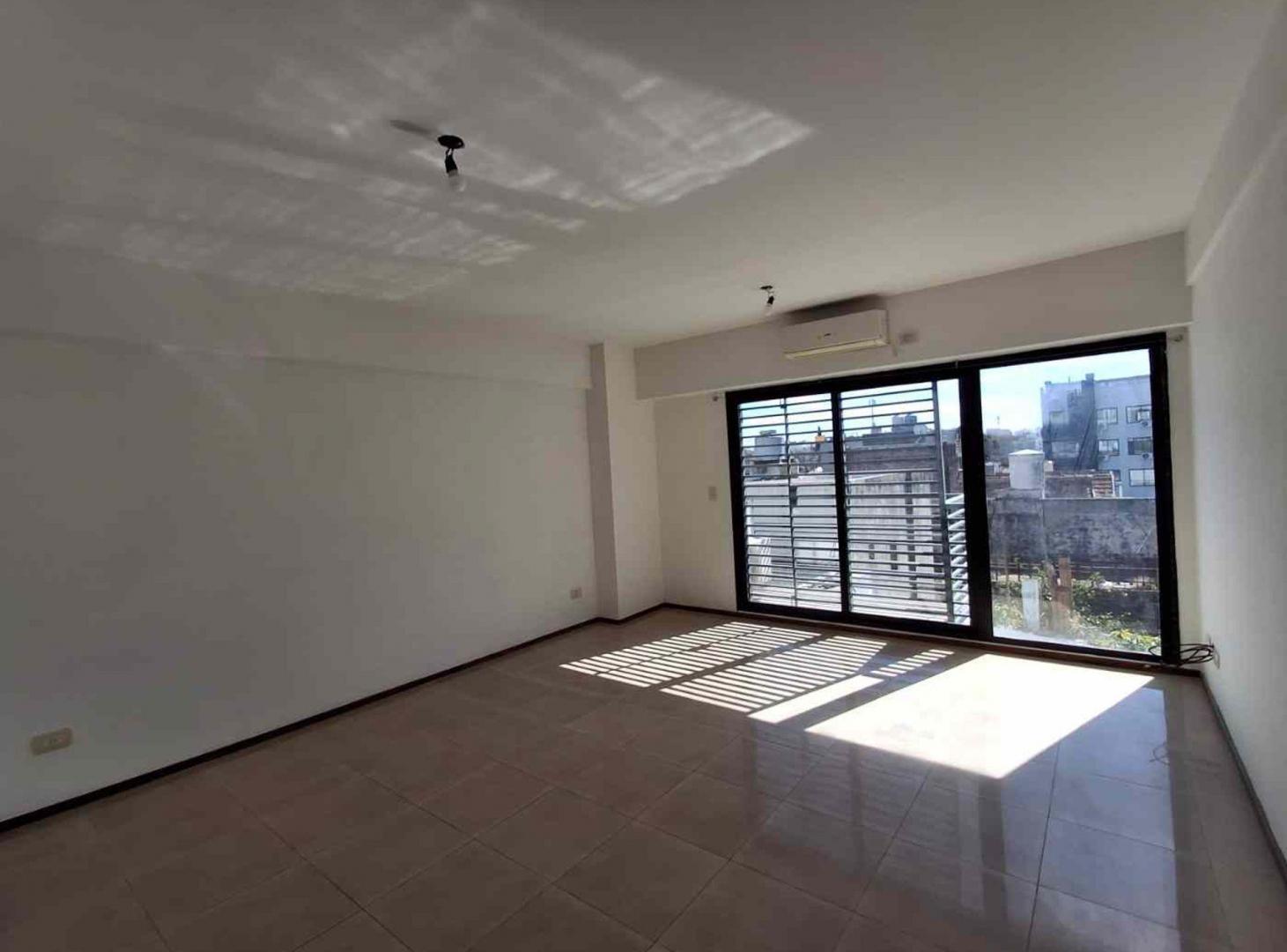 Foto de Venta Monoambiente - Guardacoche - Villa Urquiza, imagen 2