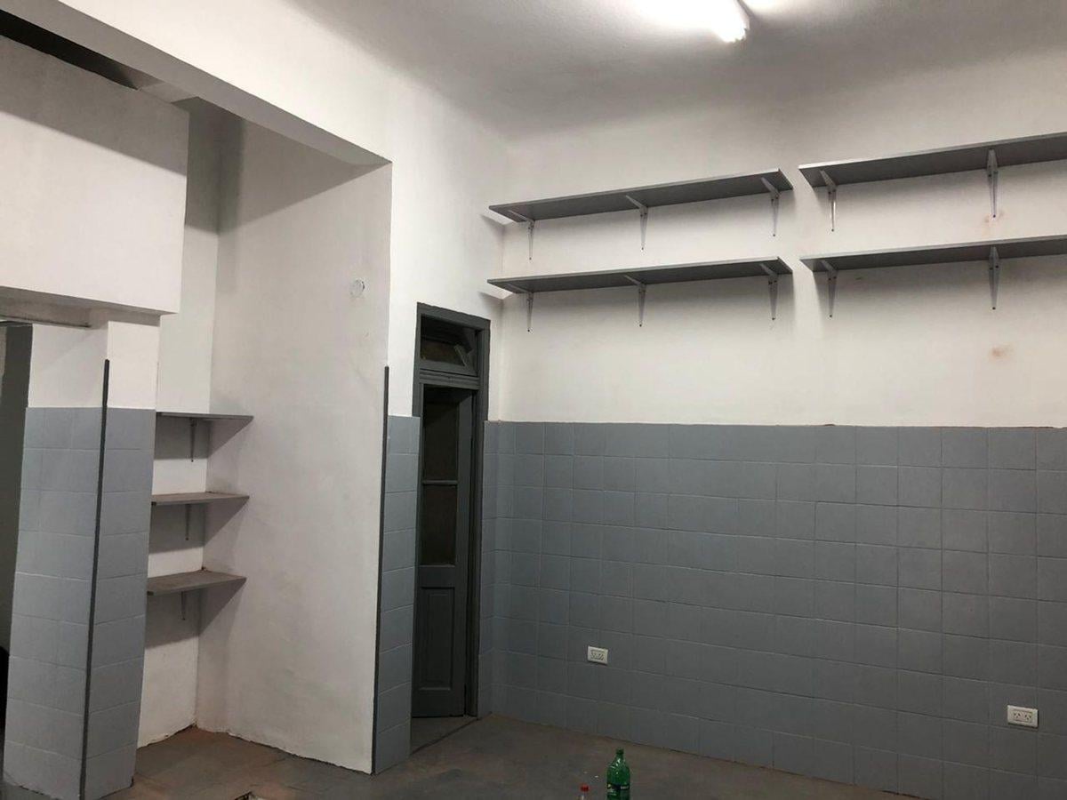 Foto de VENTA LOCAL COMERCIAL EN ESQUINA, imagen 4