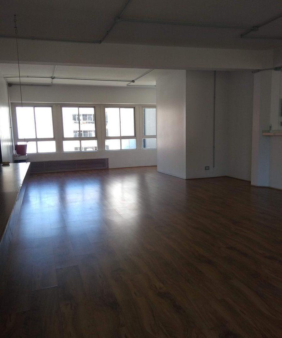 Foto de Oficina 160 mtr Corrientes y Florida Piso Completo, imagen 4