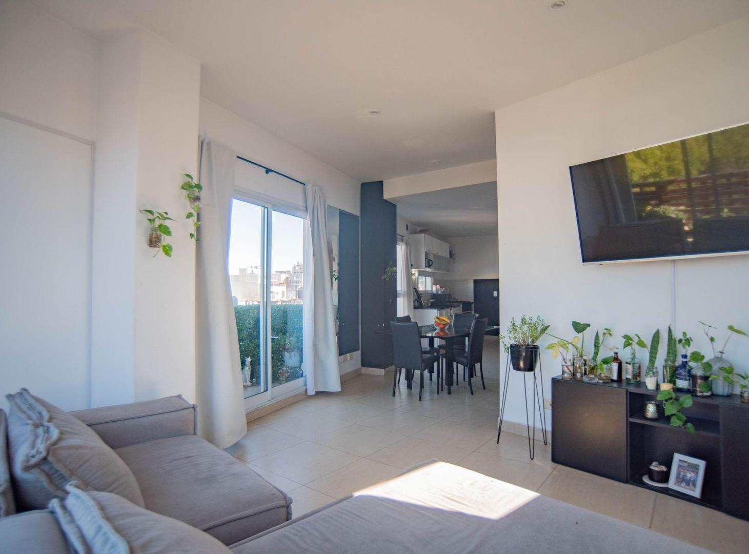 Foto de Departamento 3 ambientes Venta Monte Castro, imagen 4