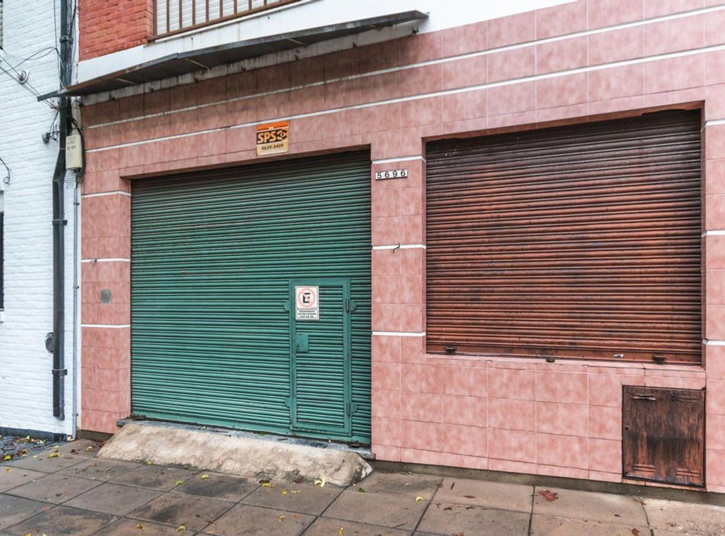 Foto de ALQUILER LOCAL Comercial a la calle VIlla Urquiza, imagen 2