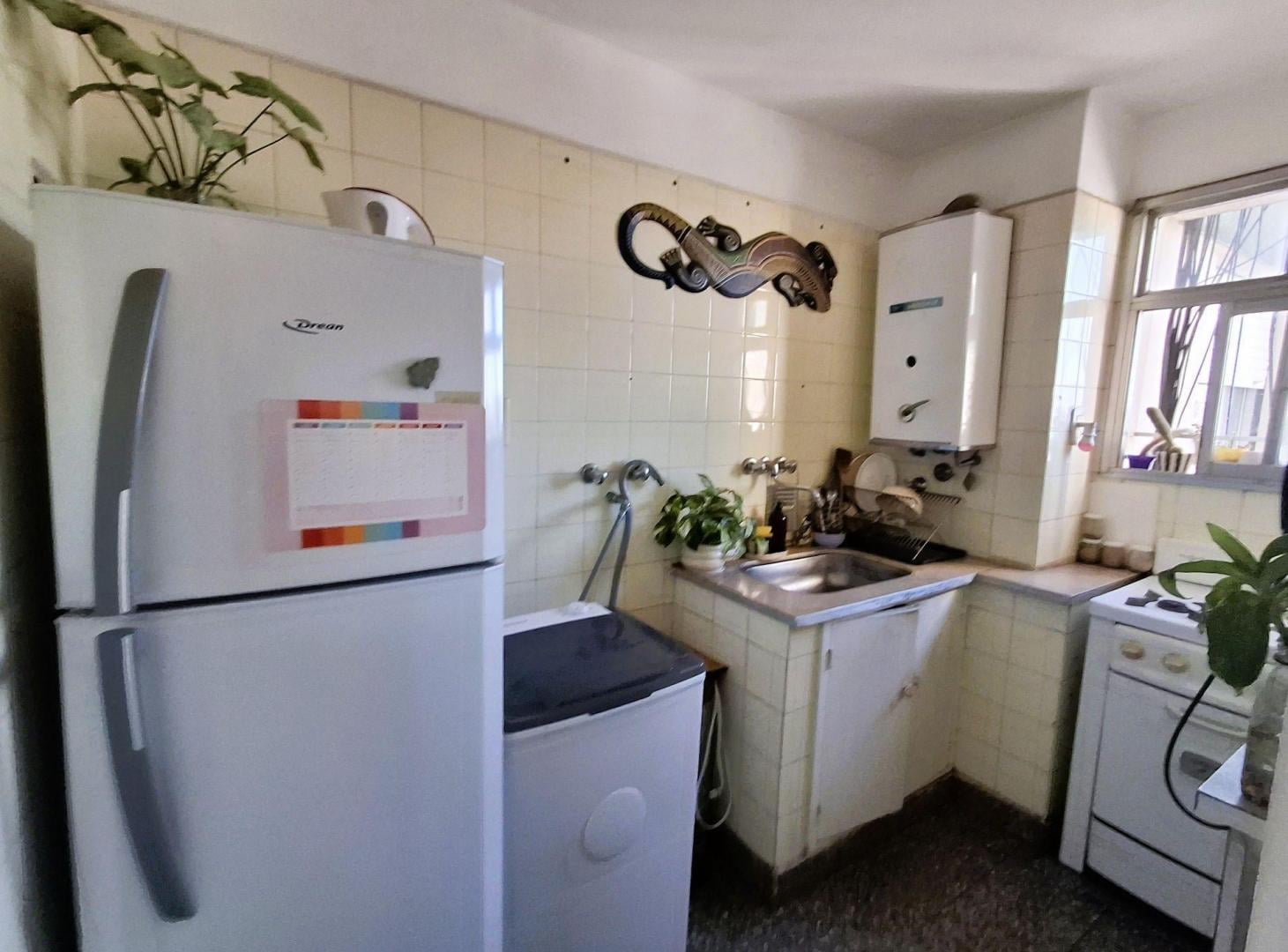 Foto de VENTA DEPARTAMENTO 2 AMBIENTES- BOEDO -LUMINOSO, imagen 3