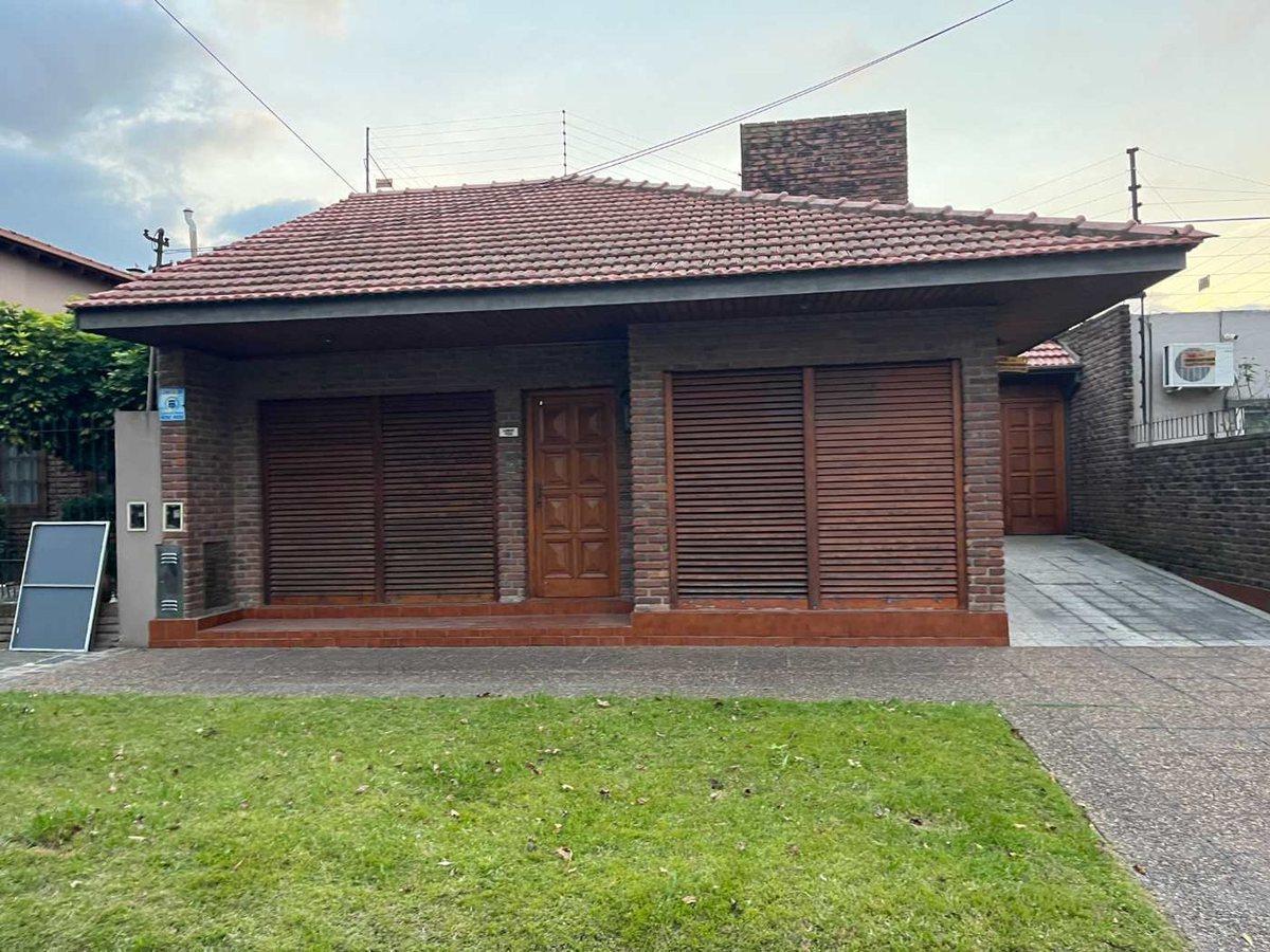 Foto de CASA CHALET 5 AMB WILDE ESTE, imagen 5