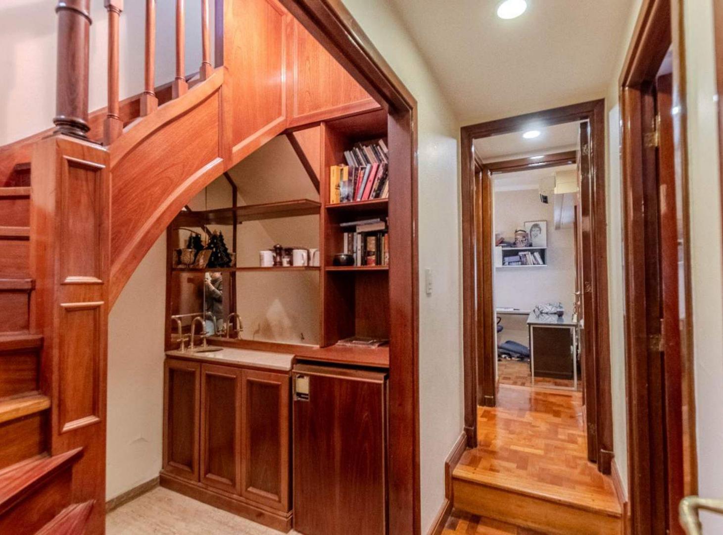 Foto de Venta Ph de 9 ambientes en Venta en Caballito, imagen 4