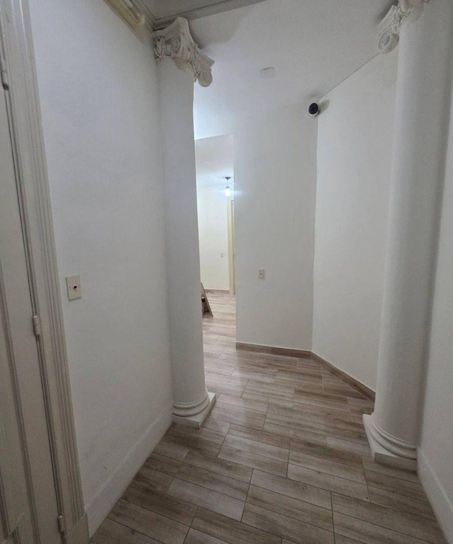 Foto de PISO 232 M2 EN CORRIENTES Y JUNÍN-IDEAL INVERSORES, imagen 2