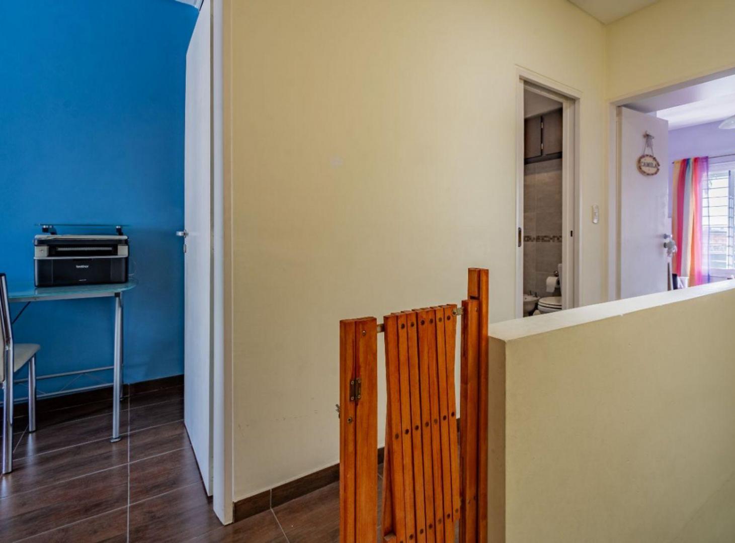 Foto de VENTA PH 3 AMBIENTES CON JARDIN Y COCHERA CASTELAR, imagen 4