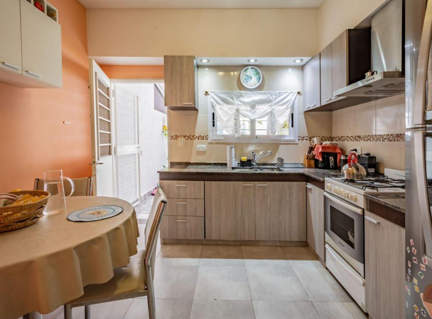 Foto de VENTA PH 3 AMBIENTES CON JARDIN Y COCHERA CASTELAR, imagen 5