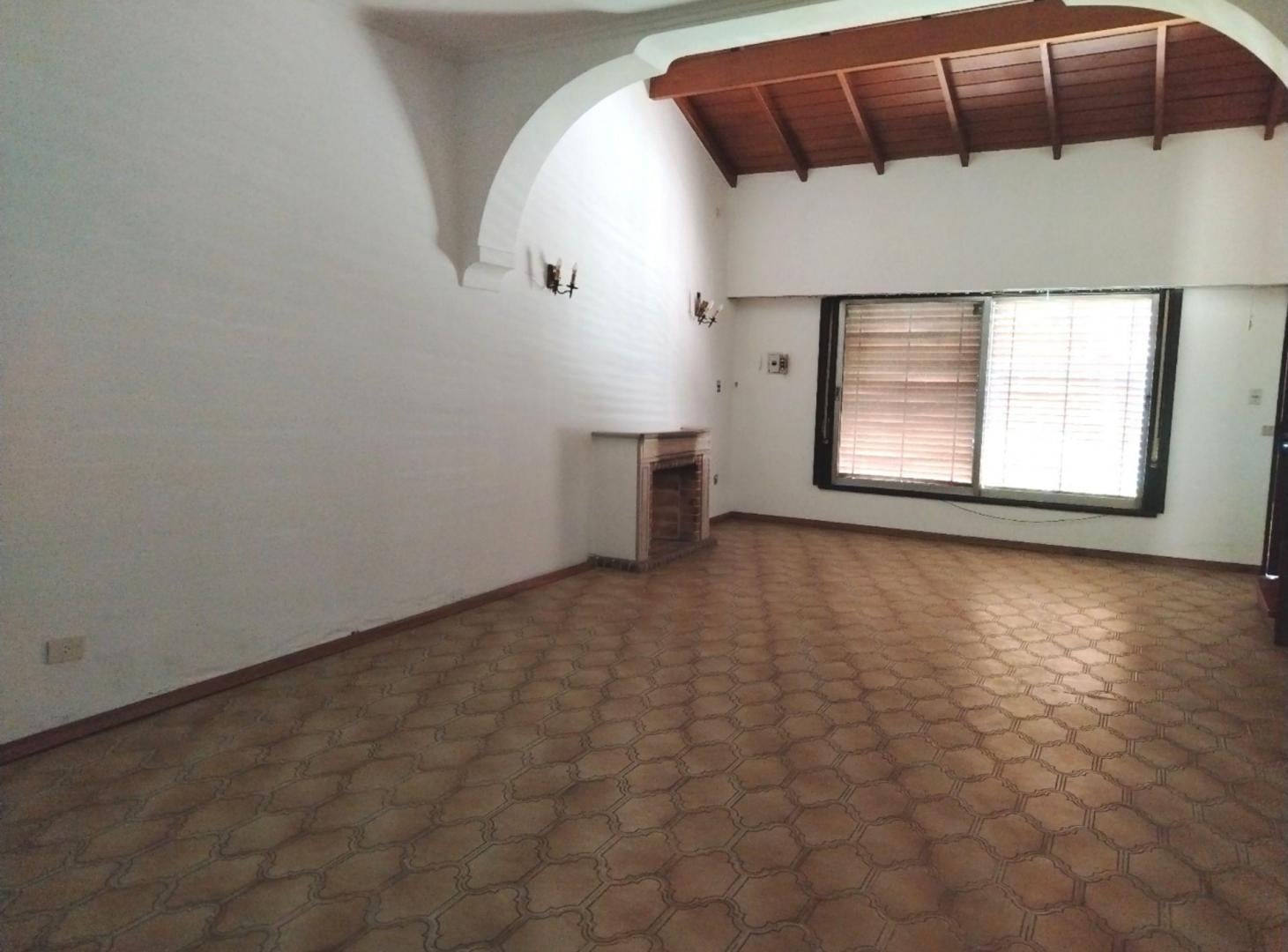 Foto de Venta Casa, 5 Amb, Florida, coch, patio y terraza, imagen 4
