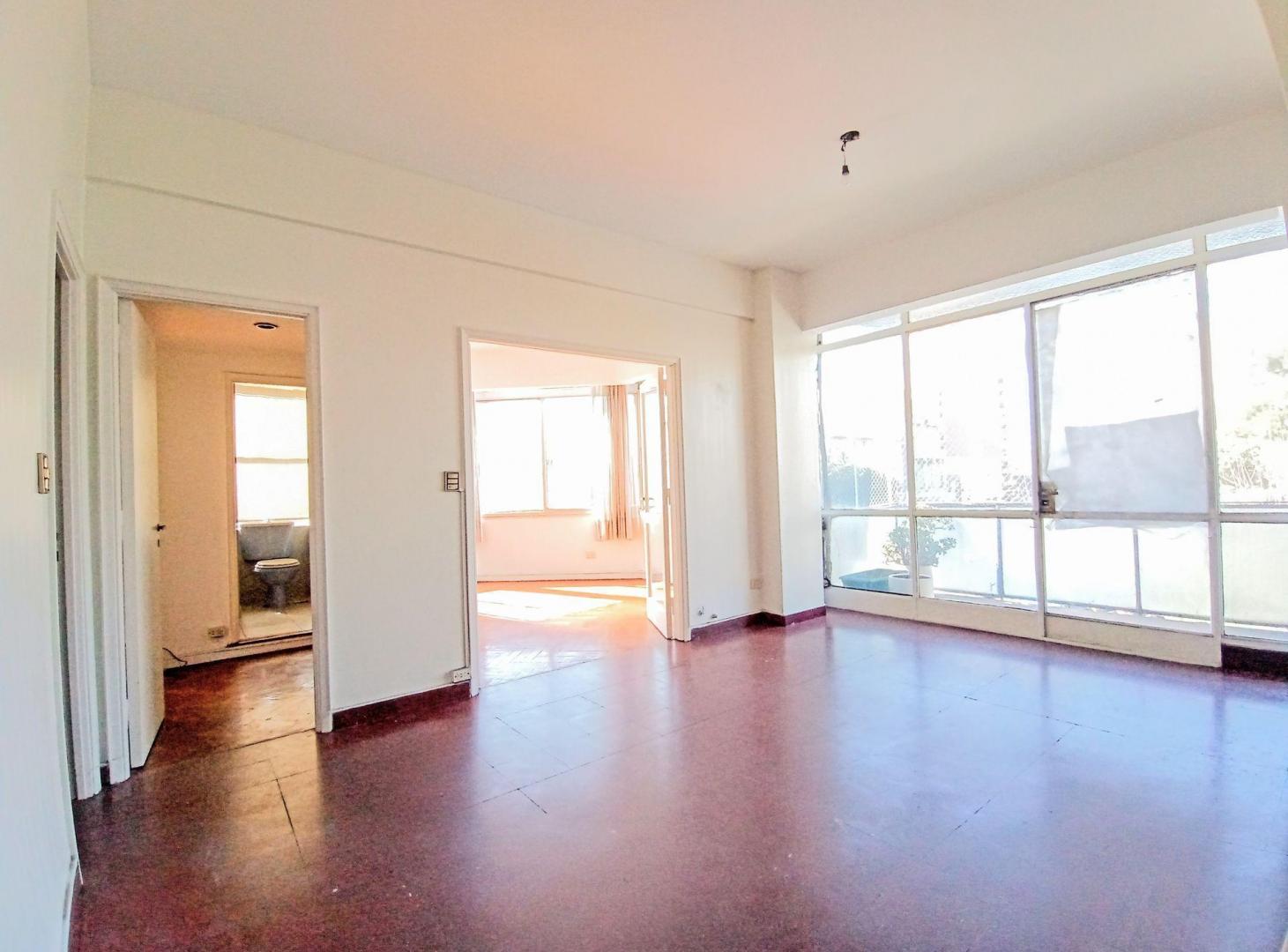 Foto de VENTA DEPARTAMENTO PISO 3 AMBIENTES AVELLANEDA, imagen 2