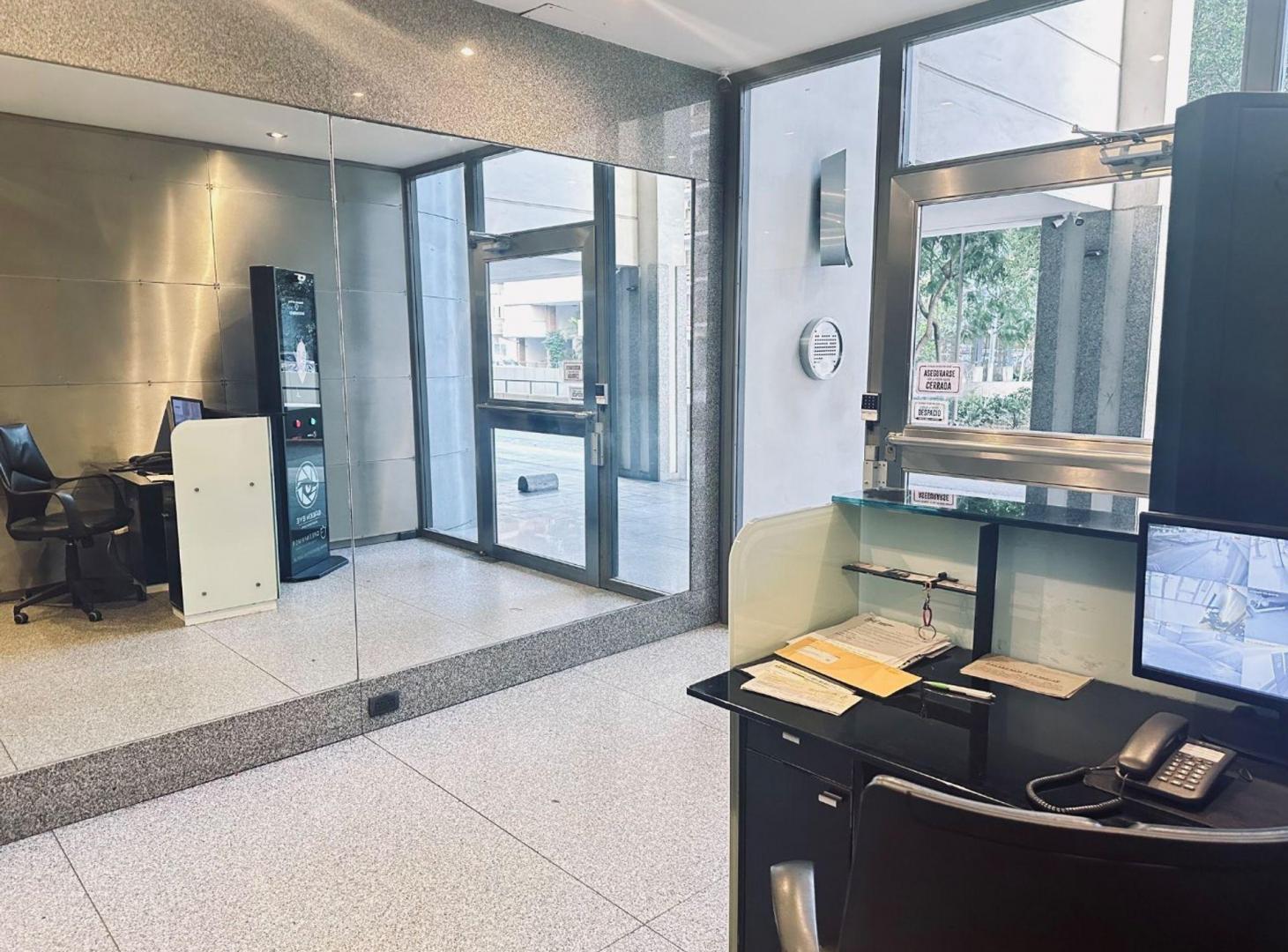 Foto de VENTA DEPARTAMENTO CON COCHERA PILETA GYM, imagen 1