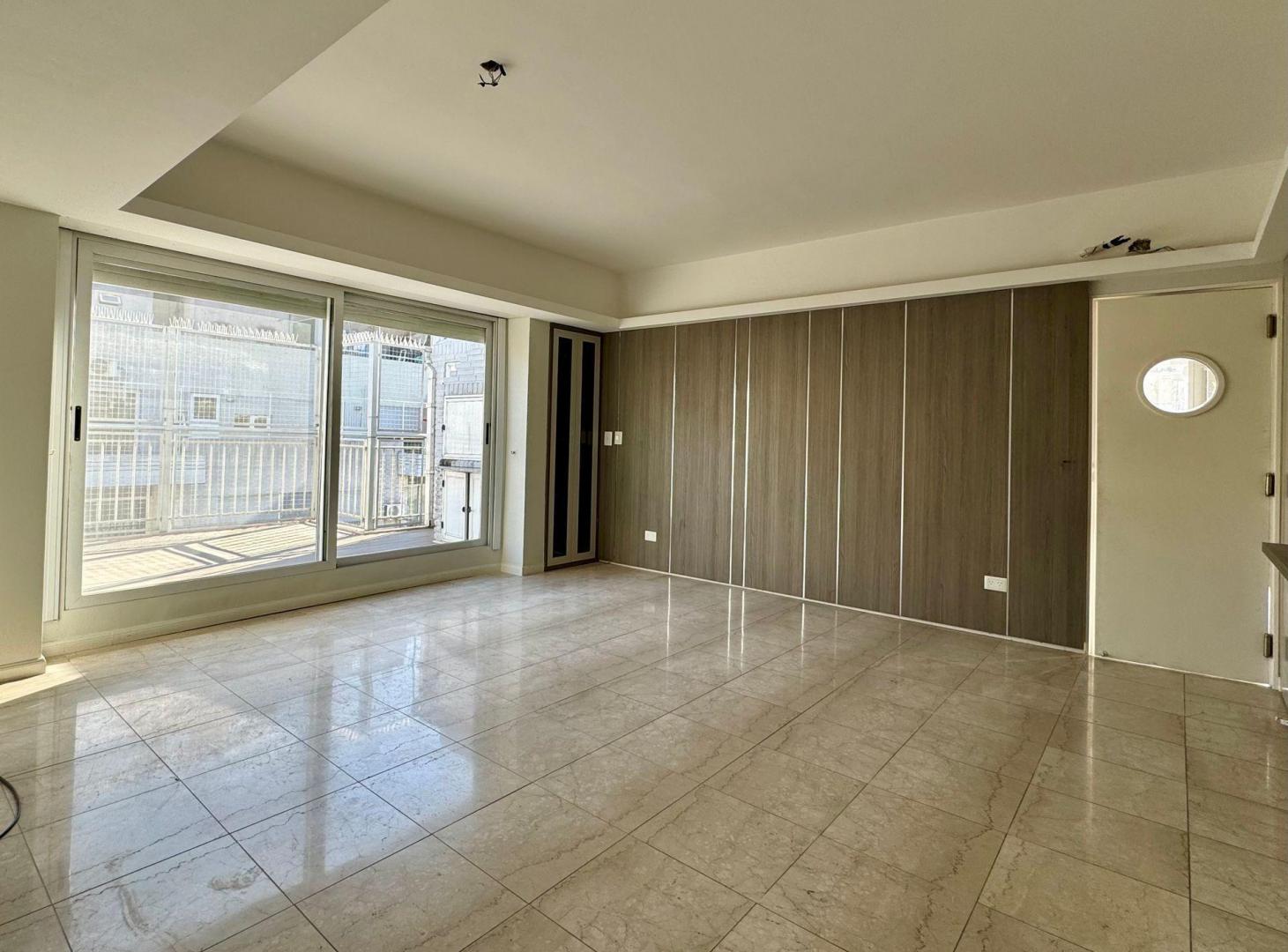 Foto de HERMOSO 3 AMB C/DEPENDENCIA Y TERRAZA CON PARRILLA, imagen 3