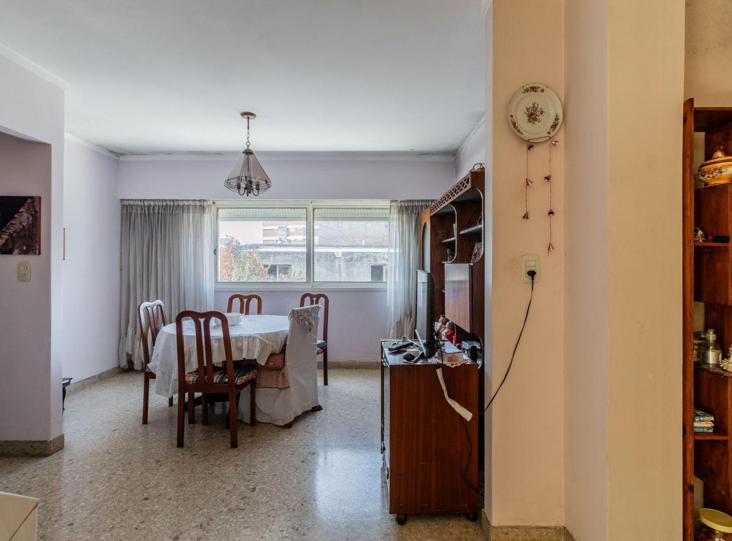 Foto de VENTA DOS AMB CON PATIO SIN EXPENSAS P. AVELLANEDA, imagen 3