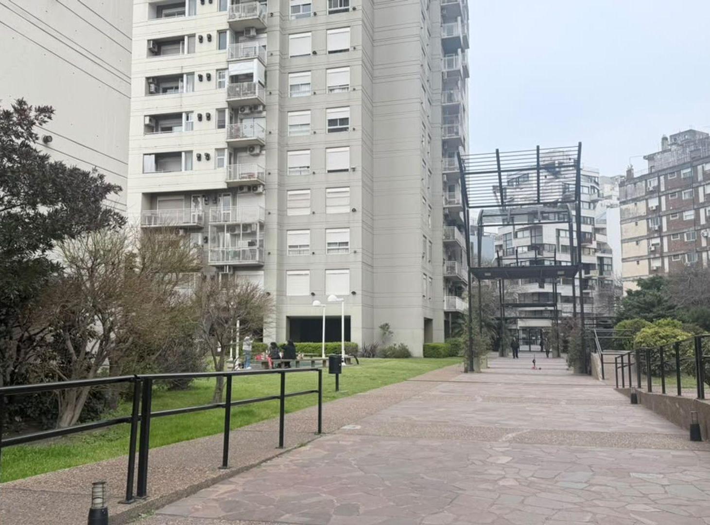 Foto de Torres del Abasto 4 ambientes balcón parque pileta, imagen 1
