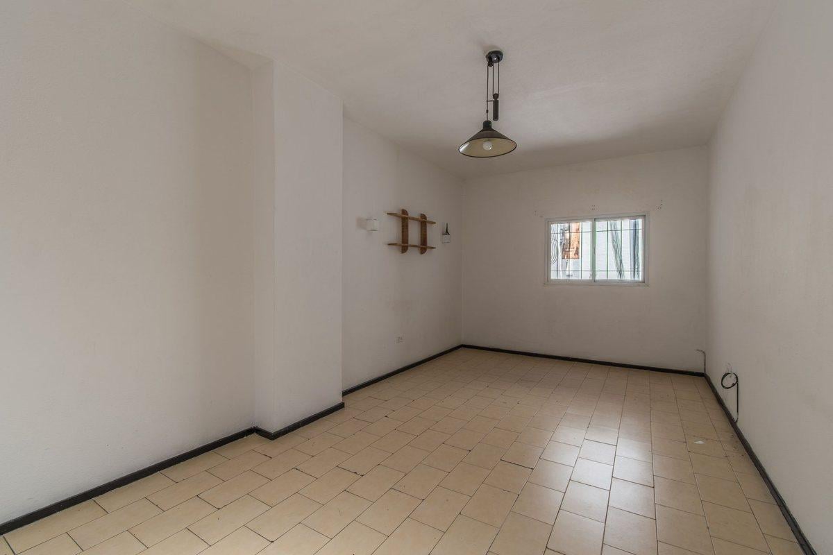 Foto de VENTA DEPARTAMENTO DOS AMBIENTES ZONA FACULTADES, imagen 5