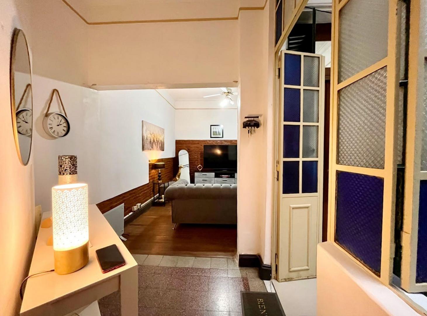 Foto de VENTA con RENTA 3 amb y 1/2 - Monserrat, imagen 1