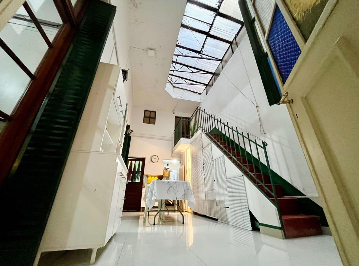 Foto de VENTA con RENTA 3 amb y 1/2 - Monserrat, imagen 2
