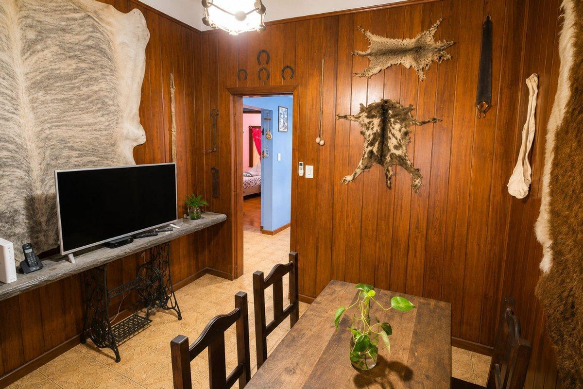 Foto de VENTA CASA 5 AMBIENTES QUILMES OESTE GARAGE Y PARQ, imagen 5