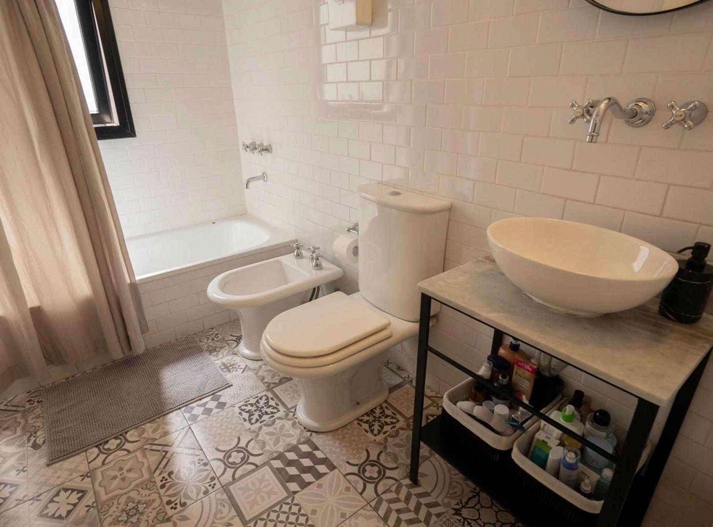 Foto de VENTA 2 AMBIENTES LA EDITORIAL - SAN TELMO, imagen 2